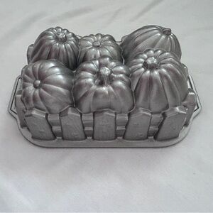 Nordic Ware Pumpkin Loaf Pan